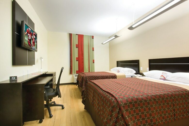 Hotel Red Roof Inn & Suites Beaumont