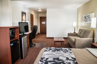 Hostal Sleep Inn And Suites