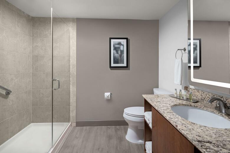 Doubletree By Hilton Hotel Philadelphia - Valley Forge