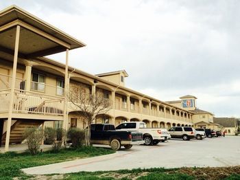 Motel 6 Rhome Tx