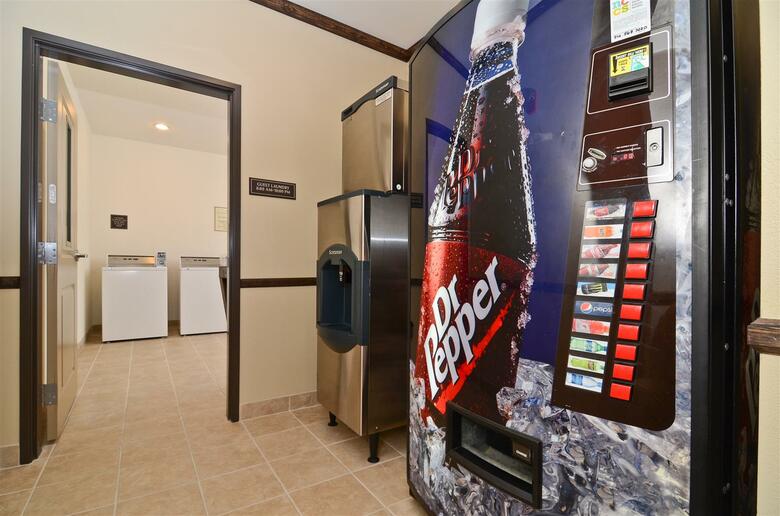 Hotel Best Western Plus Emory At Lake Fork Inn & Suites