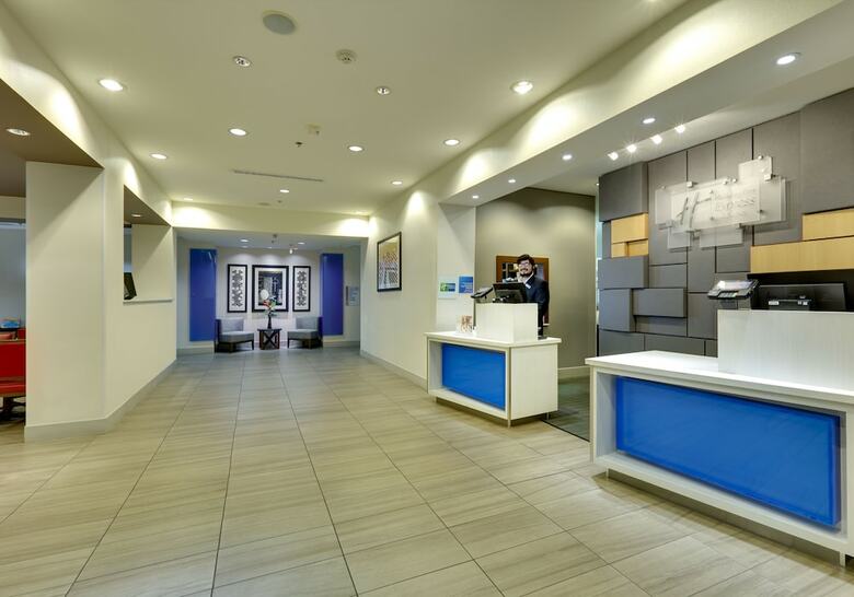 Hotel Holiday Inn Express & Suites Denton Unt- Twu