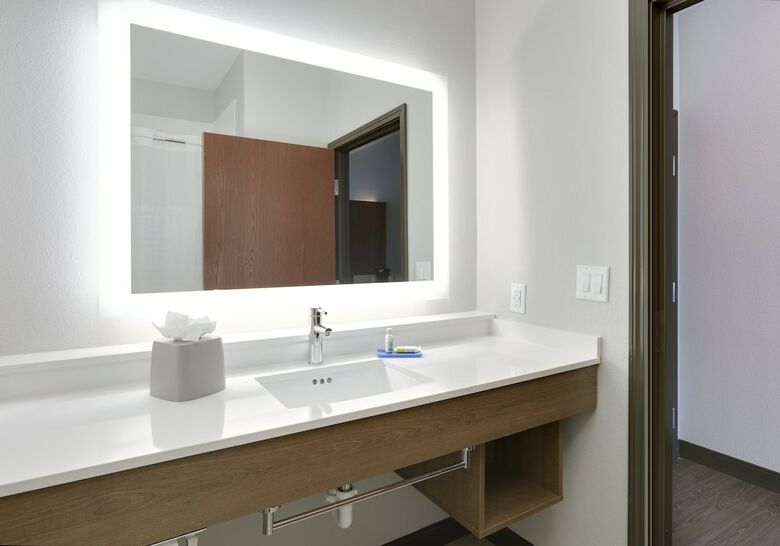 Hotel Holiday Inn Express & Suites Denton Unt- Twu