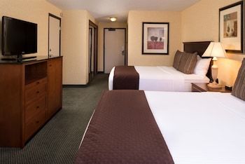 Red Lion Hotel Columbia Center Kennewick