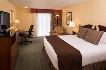 Red Lion Hotel Columbia Center Kennewick