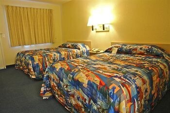 Motel 6 Everett South