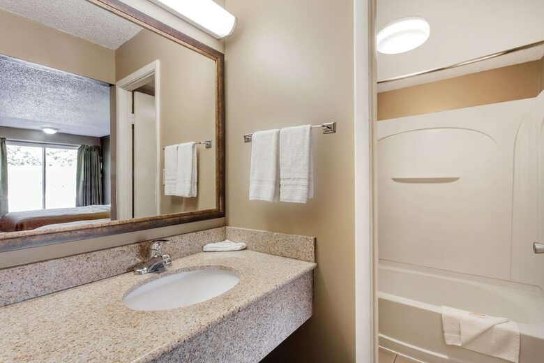 Hotel Knights Inn Lebanon