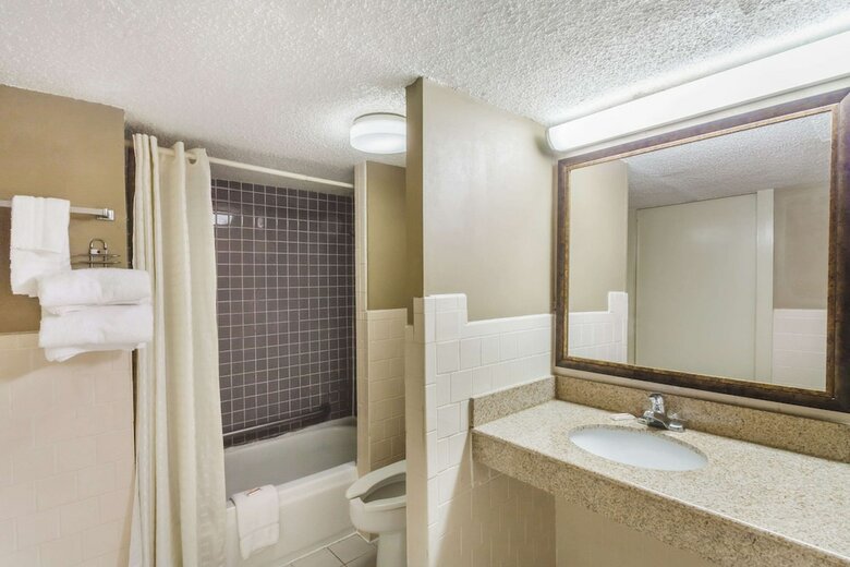 Hotel Knights Inn Lebanon