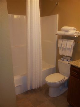 Hotel Candlewood Stes Logan