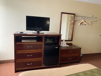 Hotel Econo Lodge North