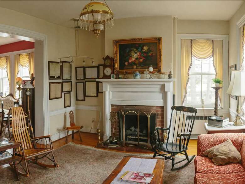 Cave Hill Farm Bed And Breakfast