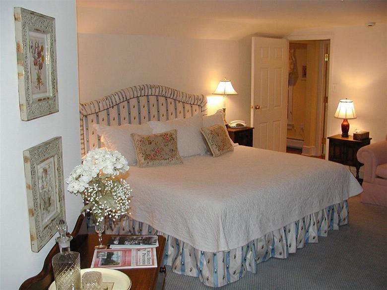 Bed & Breakfast Inn At Old Virginia