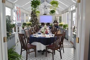 Bed & Breakfast Inn At Old Virginia