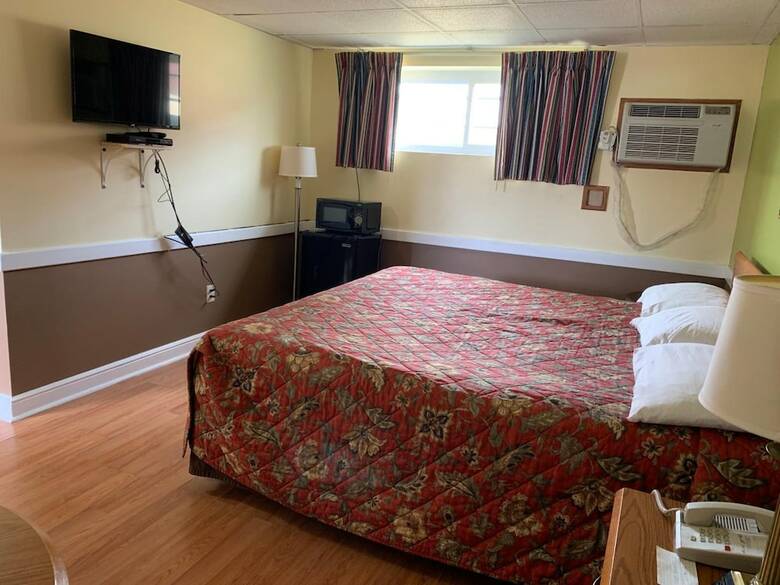 Royal Inn Motel