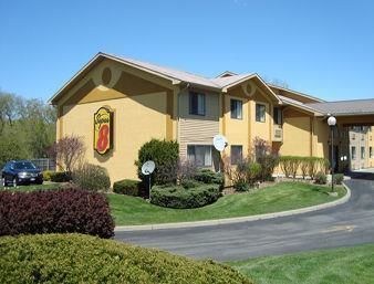 Hotel Super 8 Motel Liverpool Clay