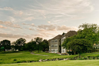 Hotel The Inns Of Geneva National