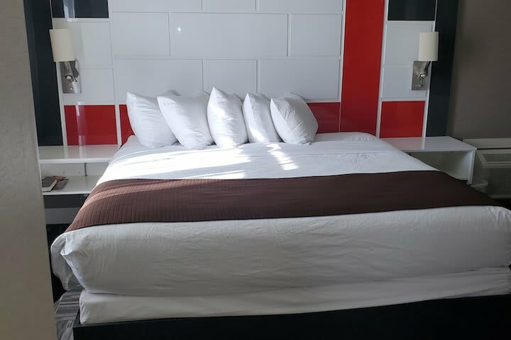 Coast Medicine Hat Hotel