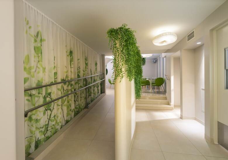 Hotel 45 By Director