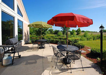 Hotel Comfort Inn & Suites