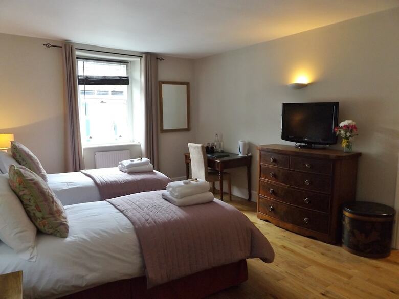 Hostal The Red Lion