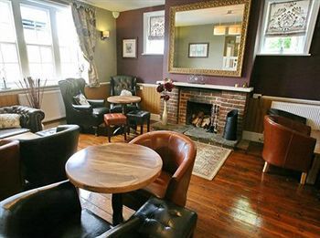 Hostal The Poacher Inn