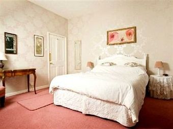 Dowfold House Bed & Breakfast