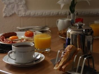 Phoenix Bed & Breakfast