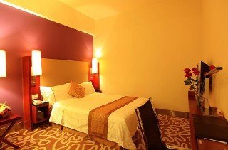 Hotel Days Luohu