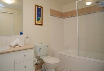 Sanctuary Lake Apartments