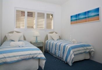 Sanctuary Lake Apartments
