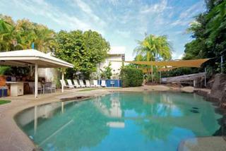 Hotel Noosa Entrance Waterfront Resort