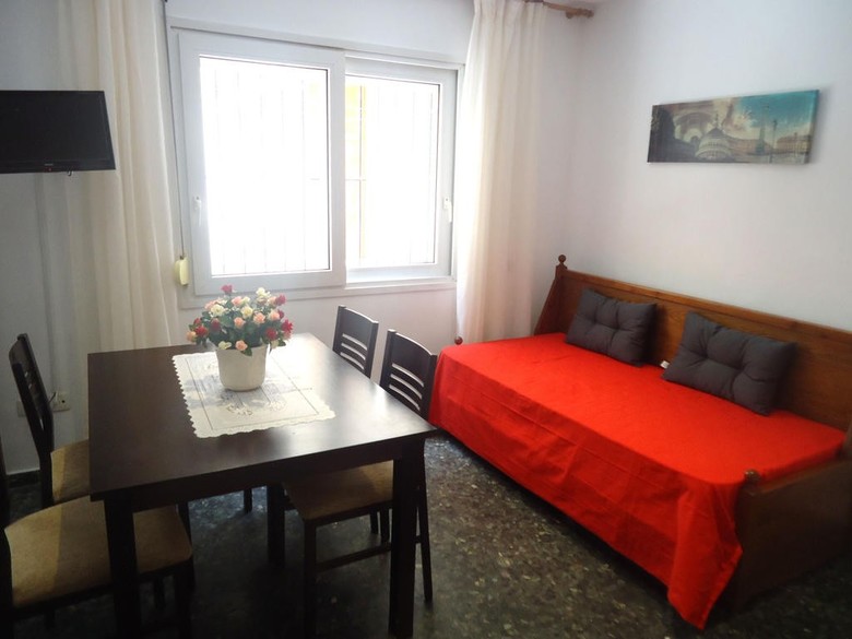 Apartamentos Saint Trop