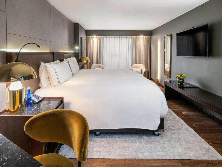 Hotel Sofitel Victoria Regia