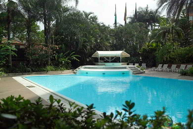 Hotel NH Royal Cali