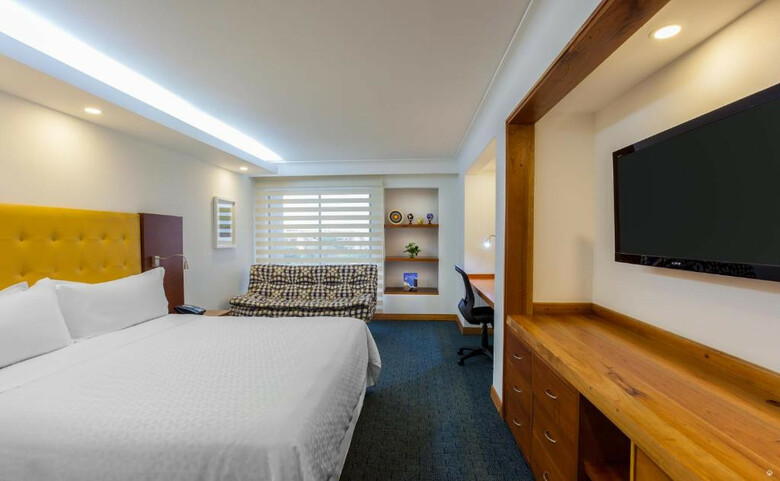 Hotel Four Points By Sheraton Medellin