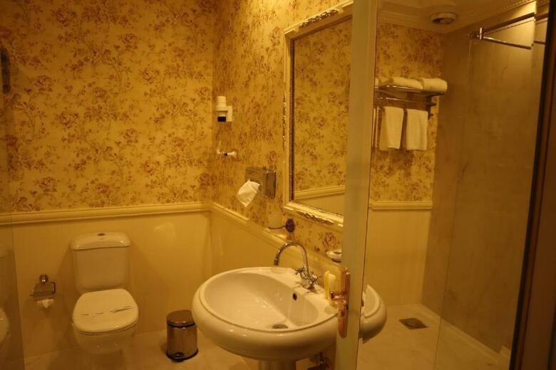 Windsor Palace Luxury Heritage Hotel Since 1906 By Paradise Inn Group