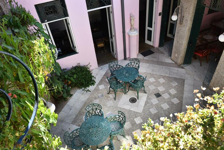 Catharina Paragua�u Hotel