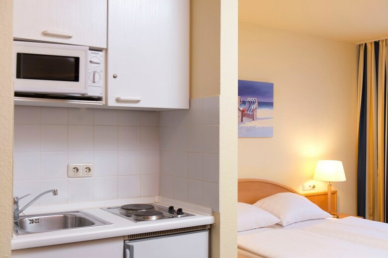 Hotel TRYP By Wyndham Luebeck Aquamarin