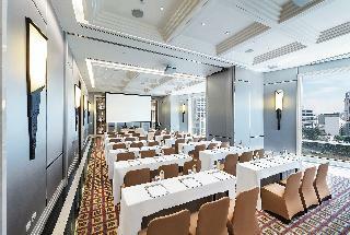 Grande Centre Point Hotel Terminal 21