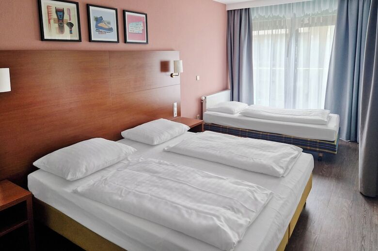Garner Hotel Stuttgart City Centre By Ihg