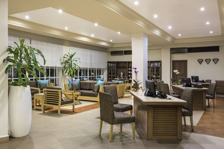 Hotel Boutique El Dorado Seaside Suites