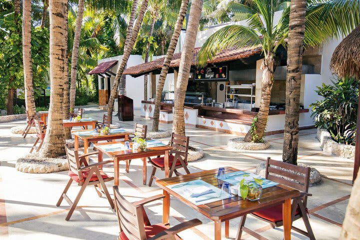 Hotel Boutique El Dorado Seaside Suites