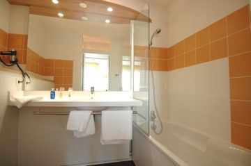 Hotel Suite Home Saran