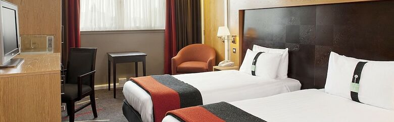 Hotel Holiday Inn West