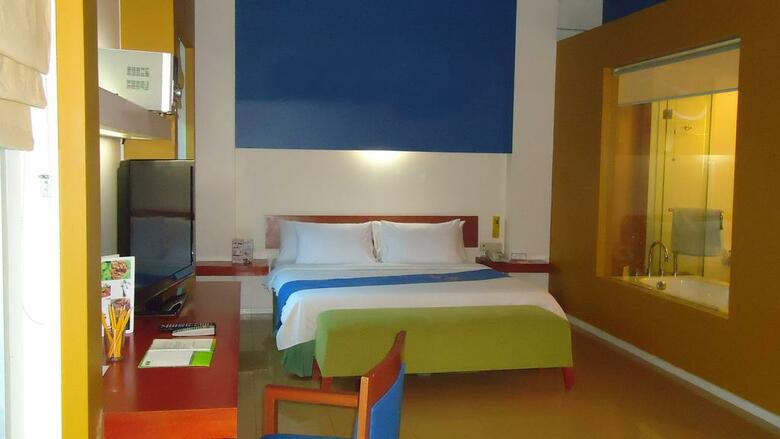 Sparks Hotel