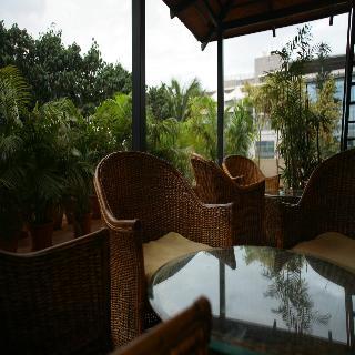 Hotel Justa - The Residence Off Mg Road, Bangalore