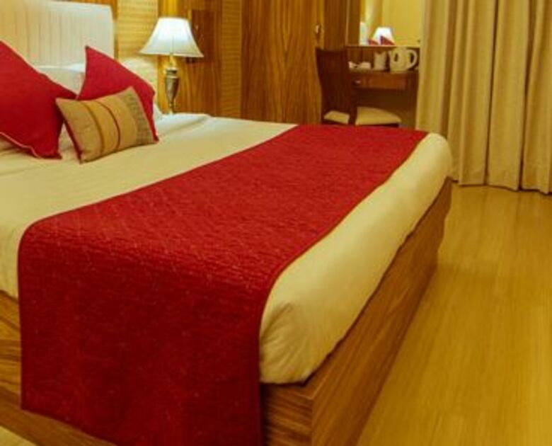 Hotel Clark International