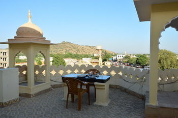Hotel Amer View