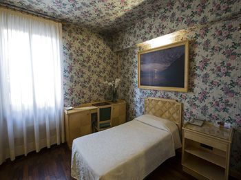 Hotel Albergo Italia