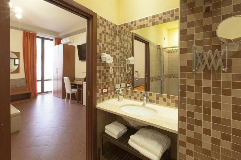 Hotel Ester